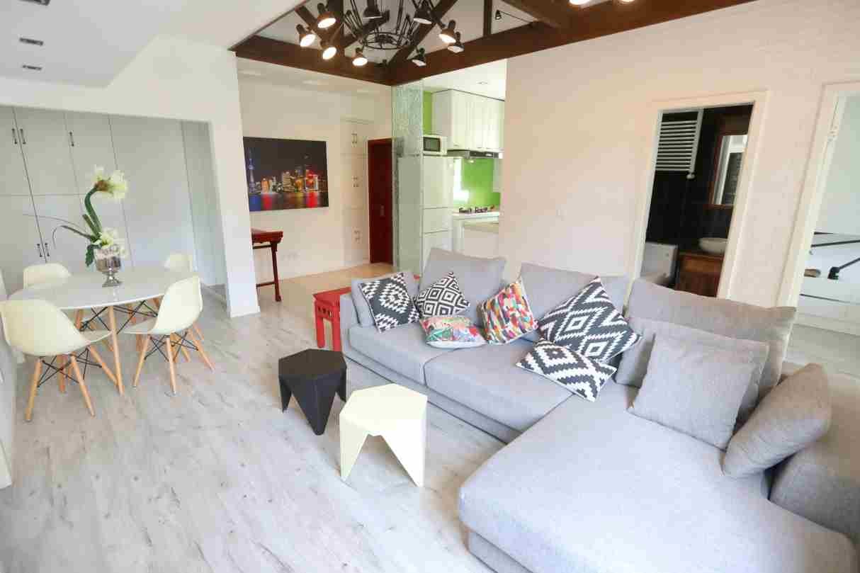 02f5f759-6b0b-454e-9fb9-0415a31a54bd