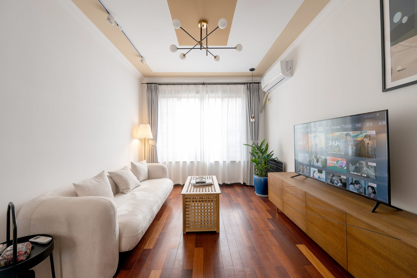 0dc5849b63d8f0ca86425744fe0ee96b