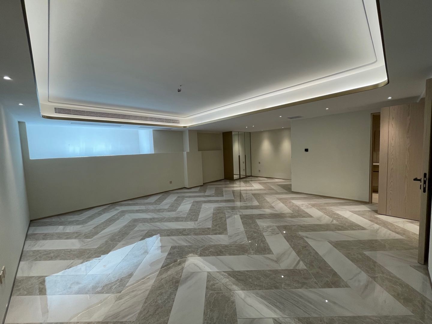 11eb9d30-2bc2-4890-9bbb-02903b22392a