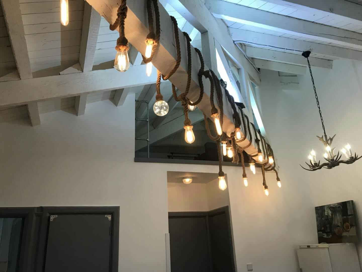 12b1dcd4368a4c37b5b70b597dbc374f