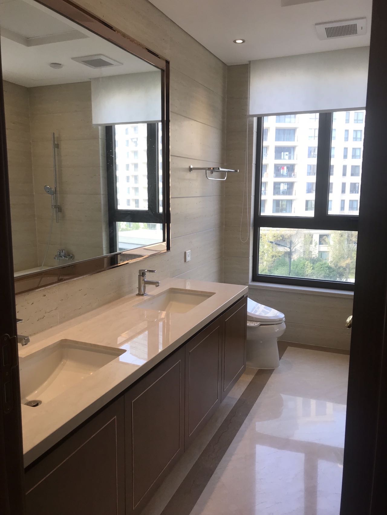 1660532333812_s1upeh4zpq3d4kdi5ax69