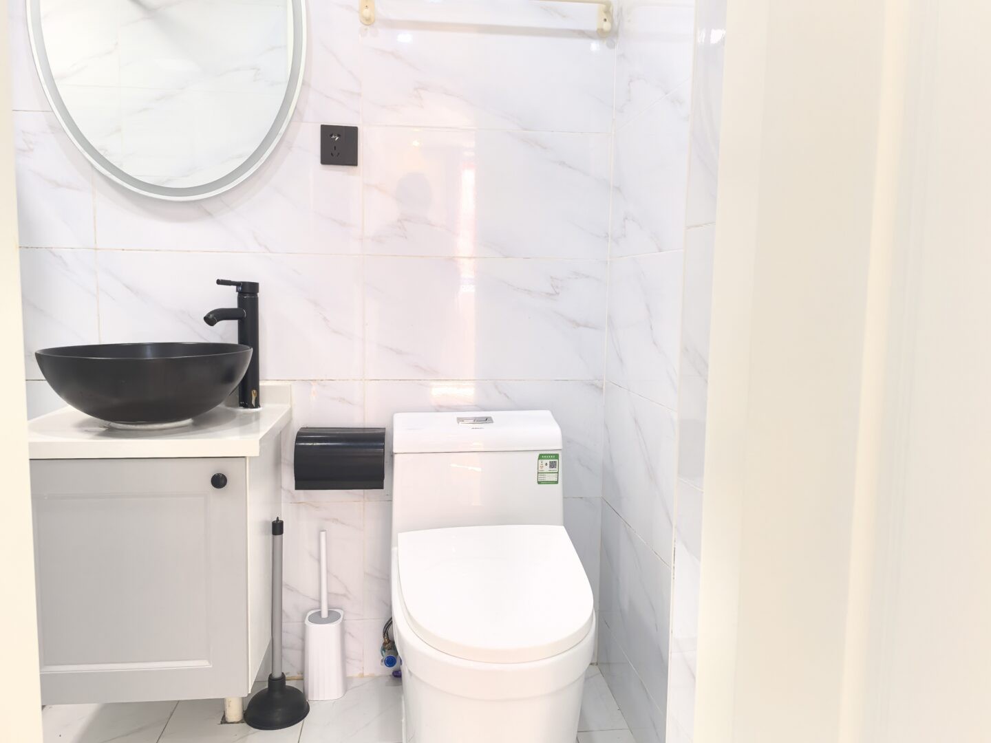 1742534177299_t4lopddbeza239oi4x7wvb-1