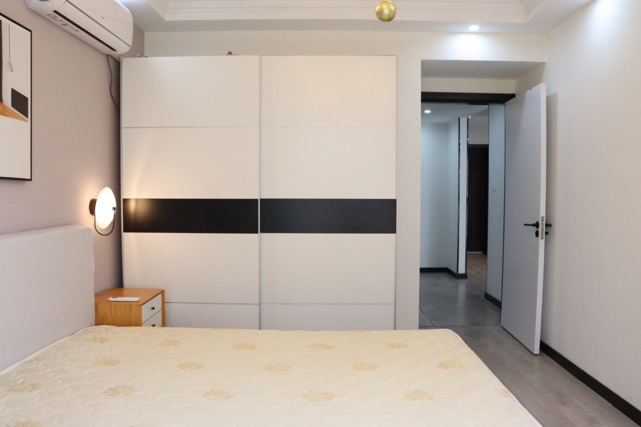 1748402159399_vnbi9syixdqxzm7498ilqs