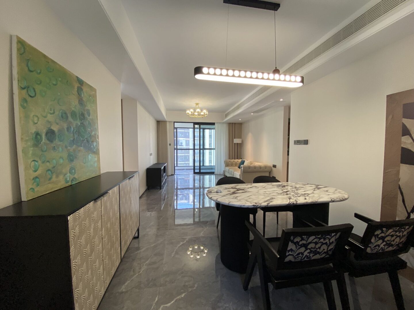 1751294003694_n2hrwmo73mhk7g8aribi7l