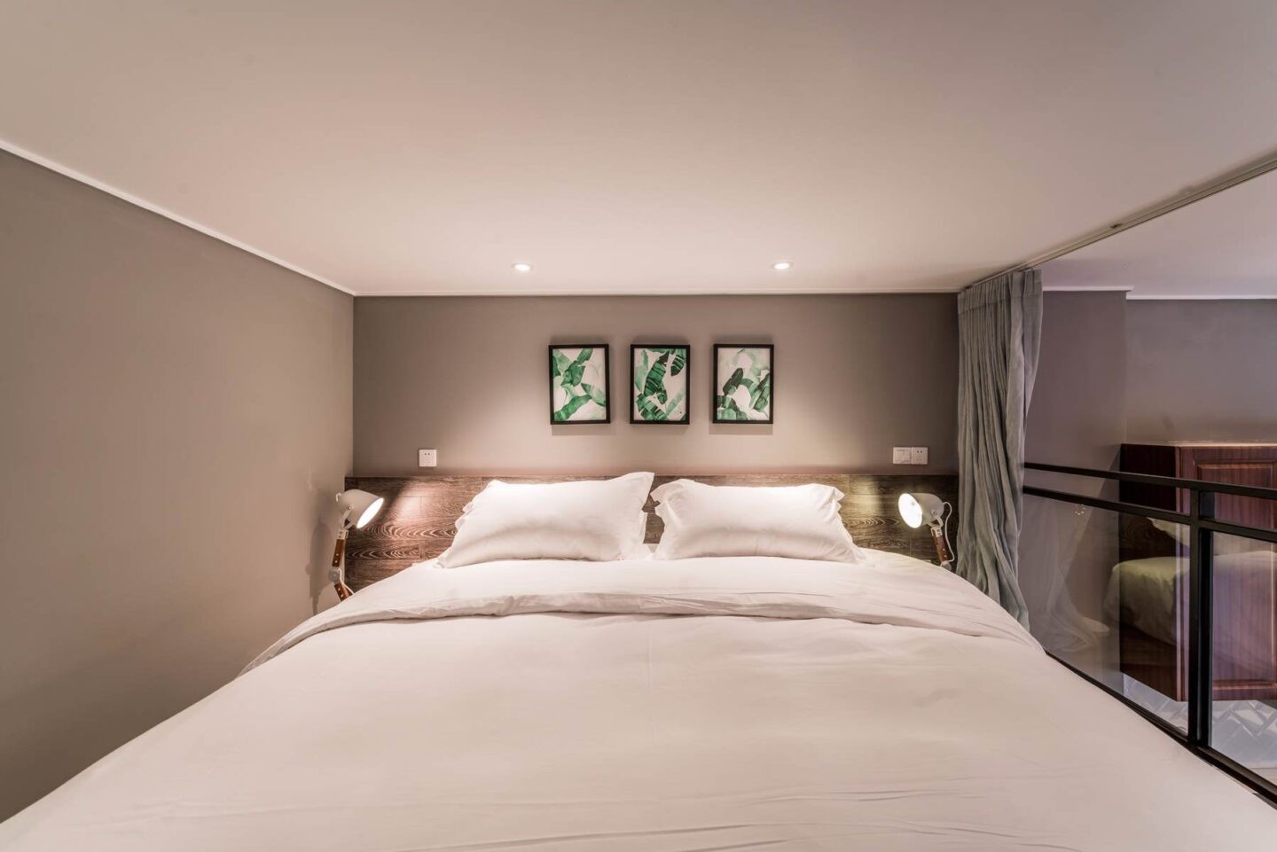 1789f113e78f4453b5b82e335f4ff868