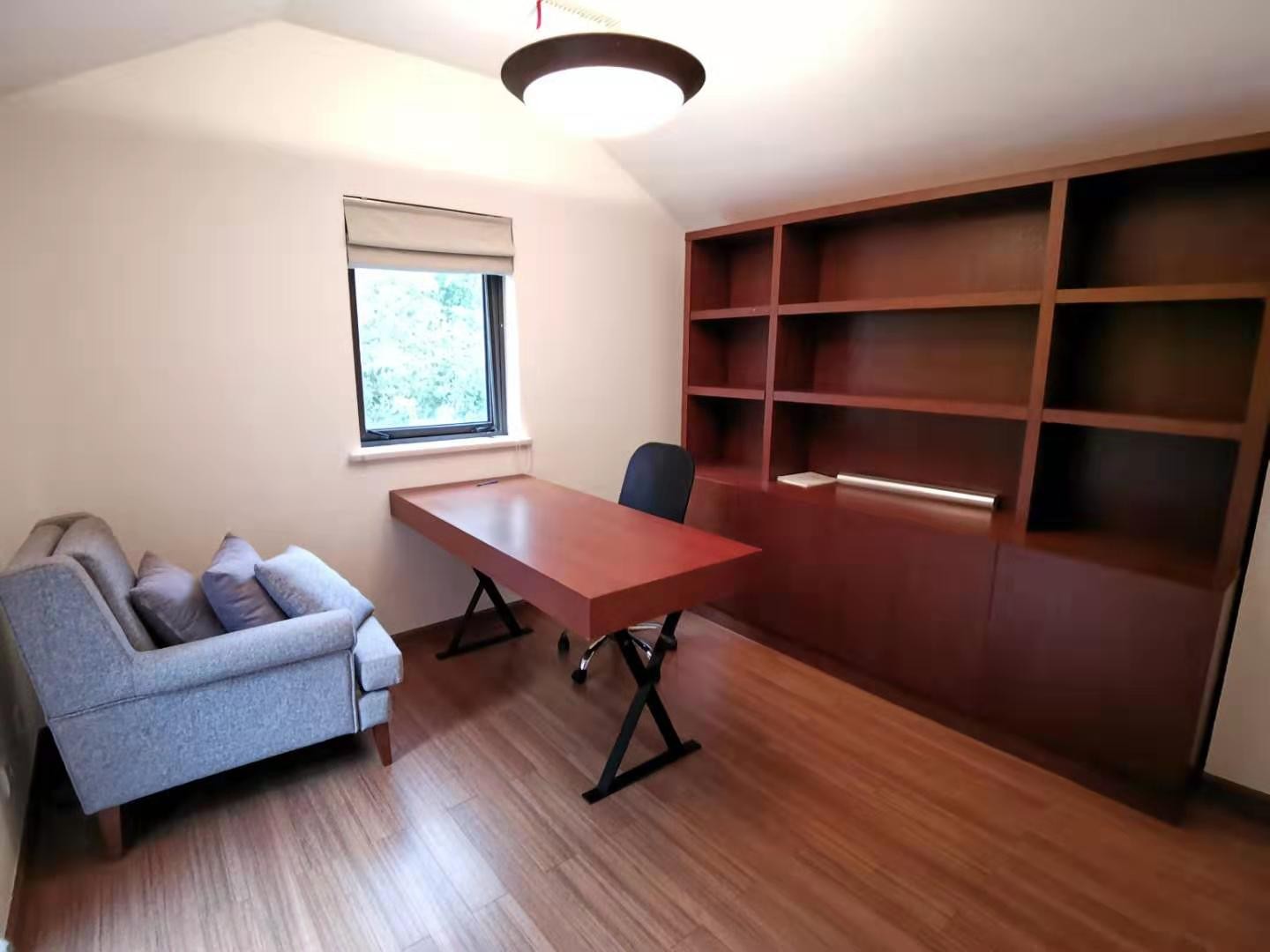 1b3ffaee-5571-4814-92ec-fd91ead21674