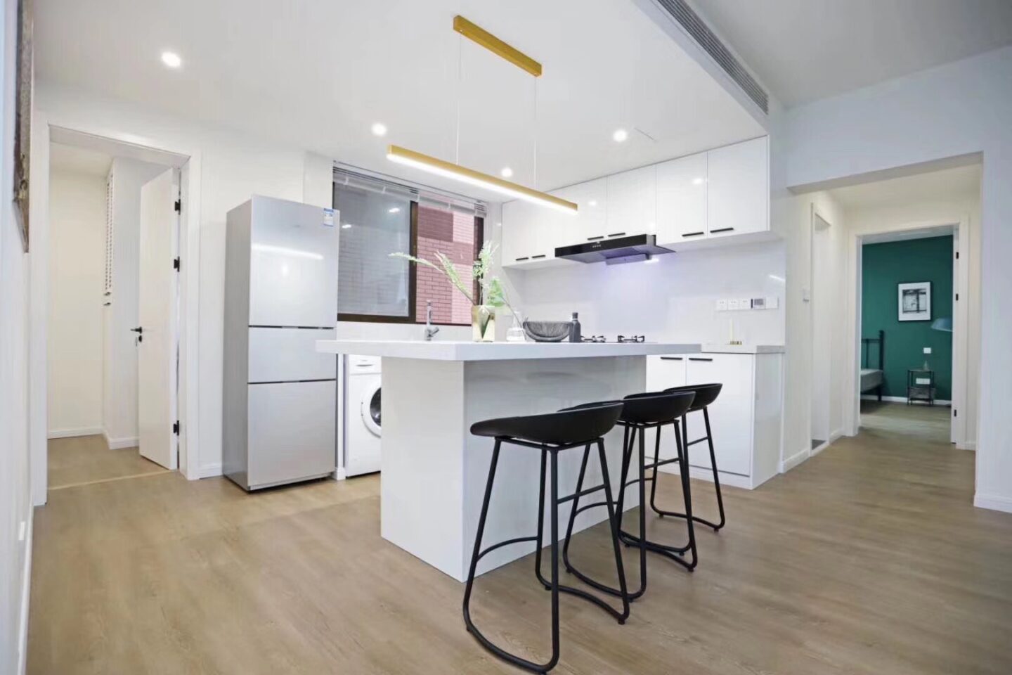 1f7cc5d5-dd50-41a2-b5c2-ff696681bf4e