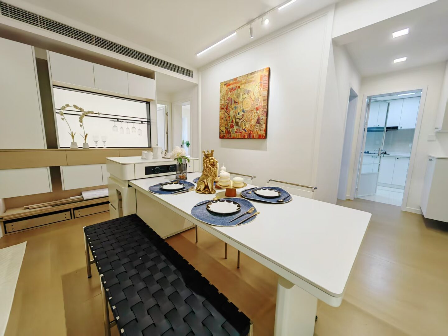 22f1e78fe4e8591f7bc37a6ebfb1a531