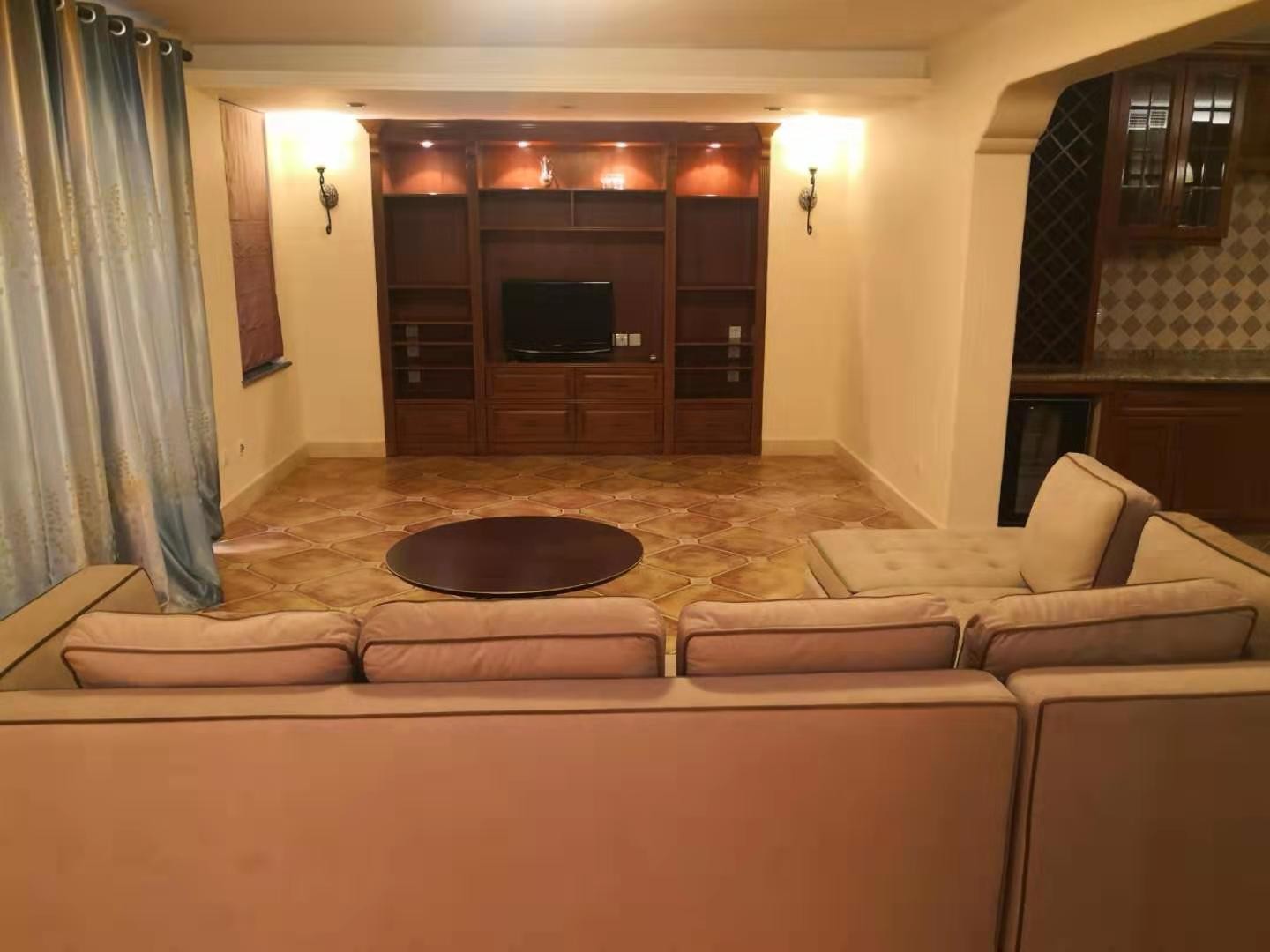 2911b53c-3071-420e-8876-f8745cd5f17d