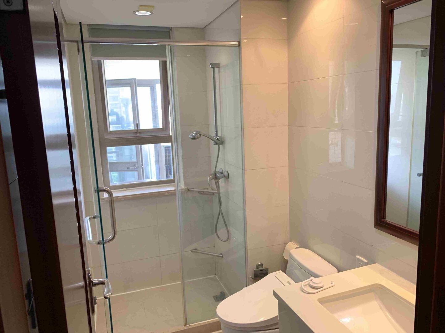 49ab2014-6bc7-494a-baad-53d81c9cac60