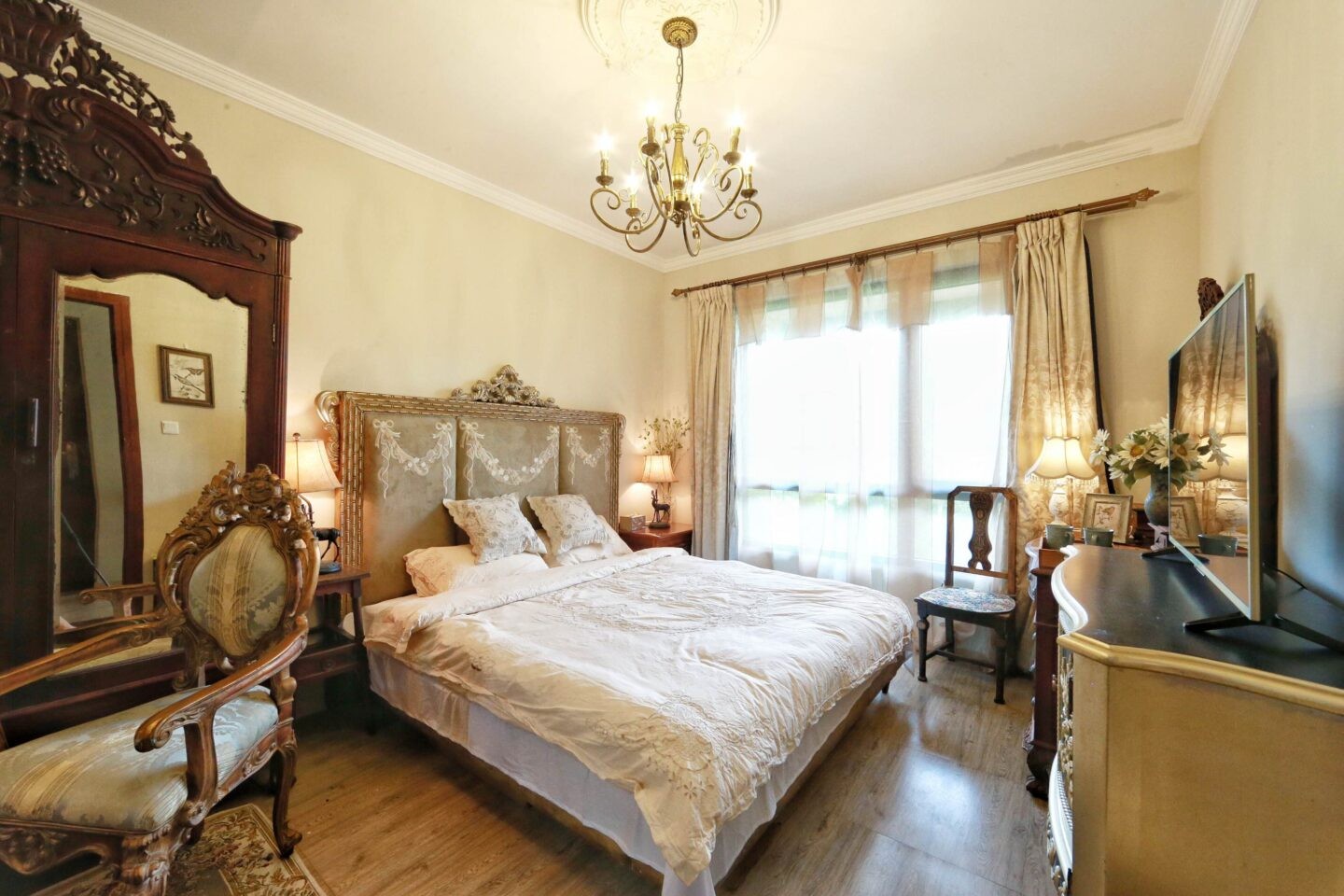 52dfe417015f4f2d9f2873da0f2bfc63