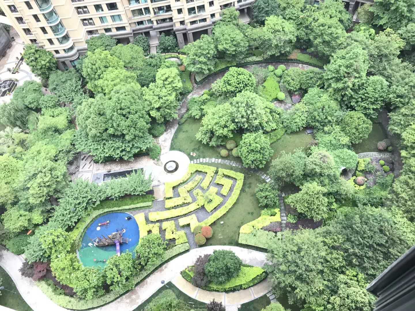 5ca0a656-3692-4ea1-ad8c-2b456fea0c8f