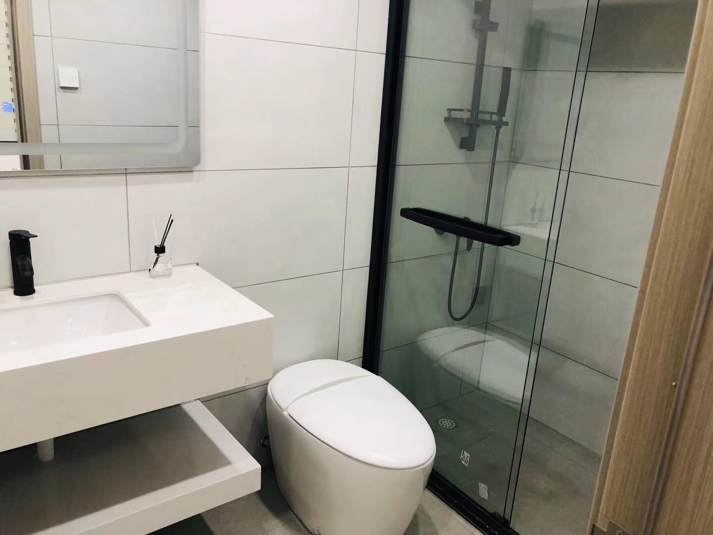 5d970325dedff392b9faf5143592fba4