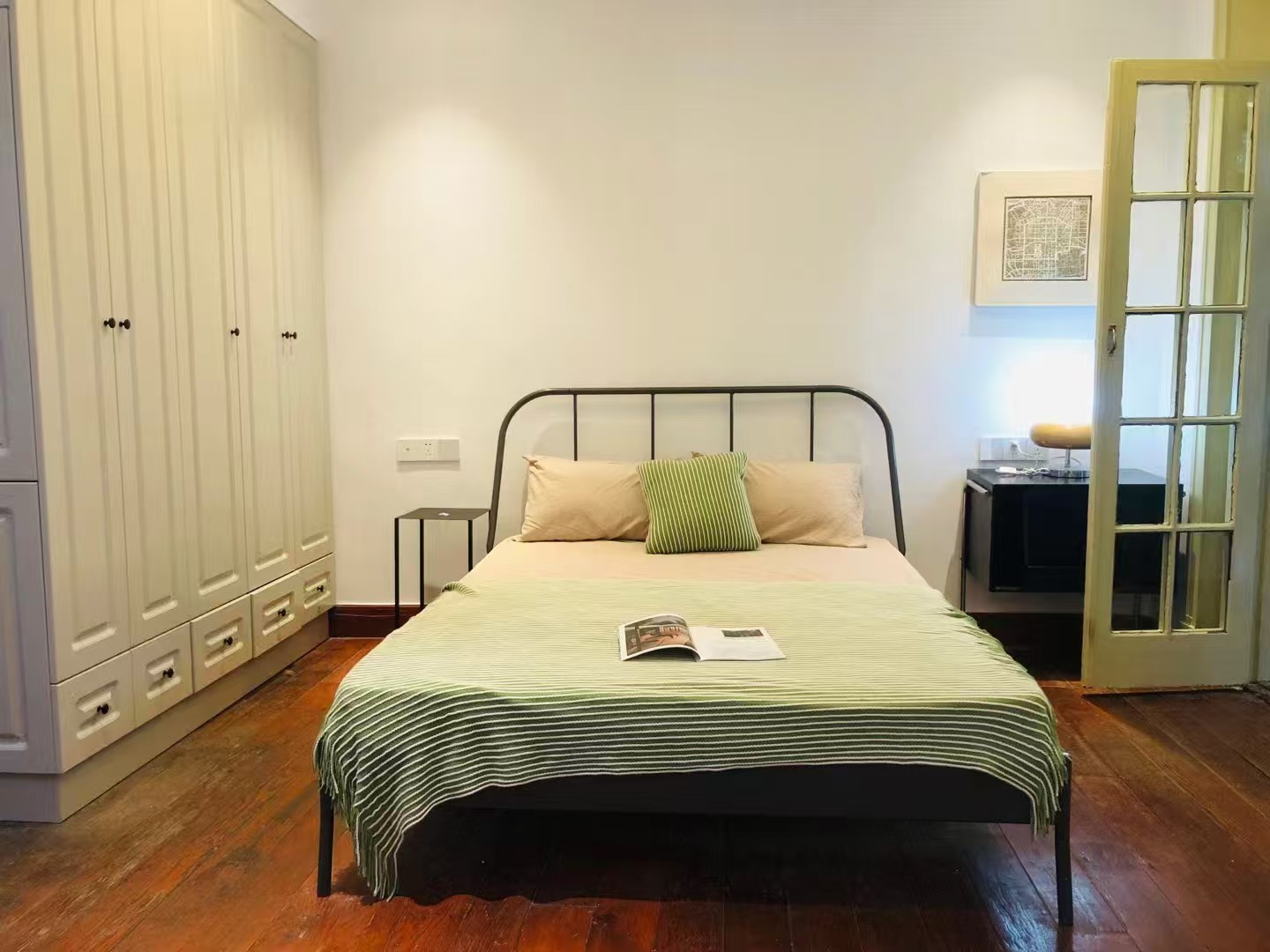 6301715c8a816f79beaeb33109886b1c