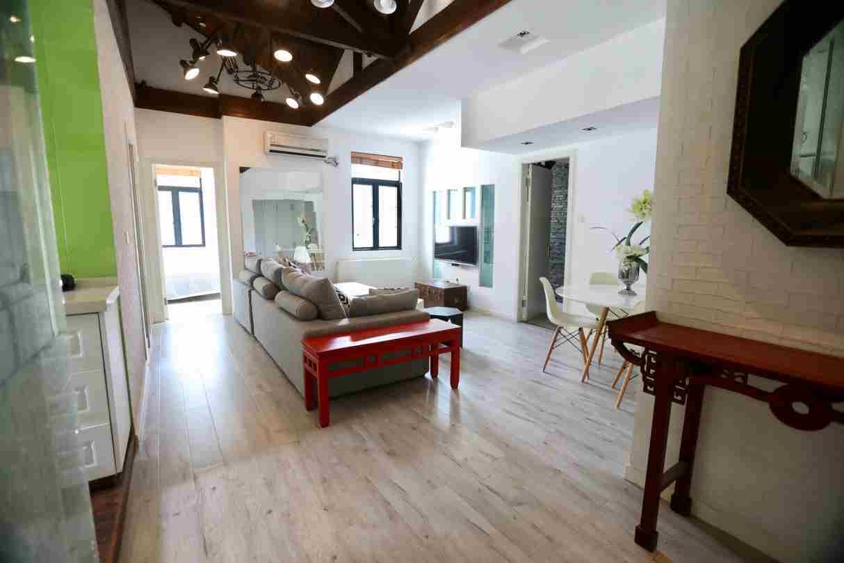 64c5d40b-e2a3-4e1b-b88e-ffbbe7dbdecd