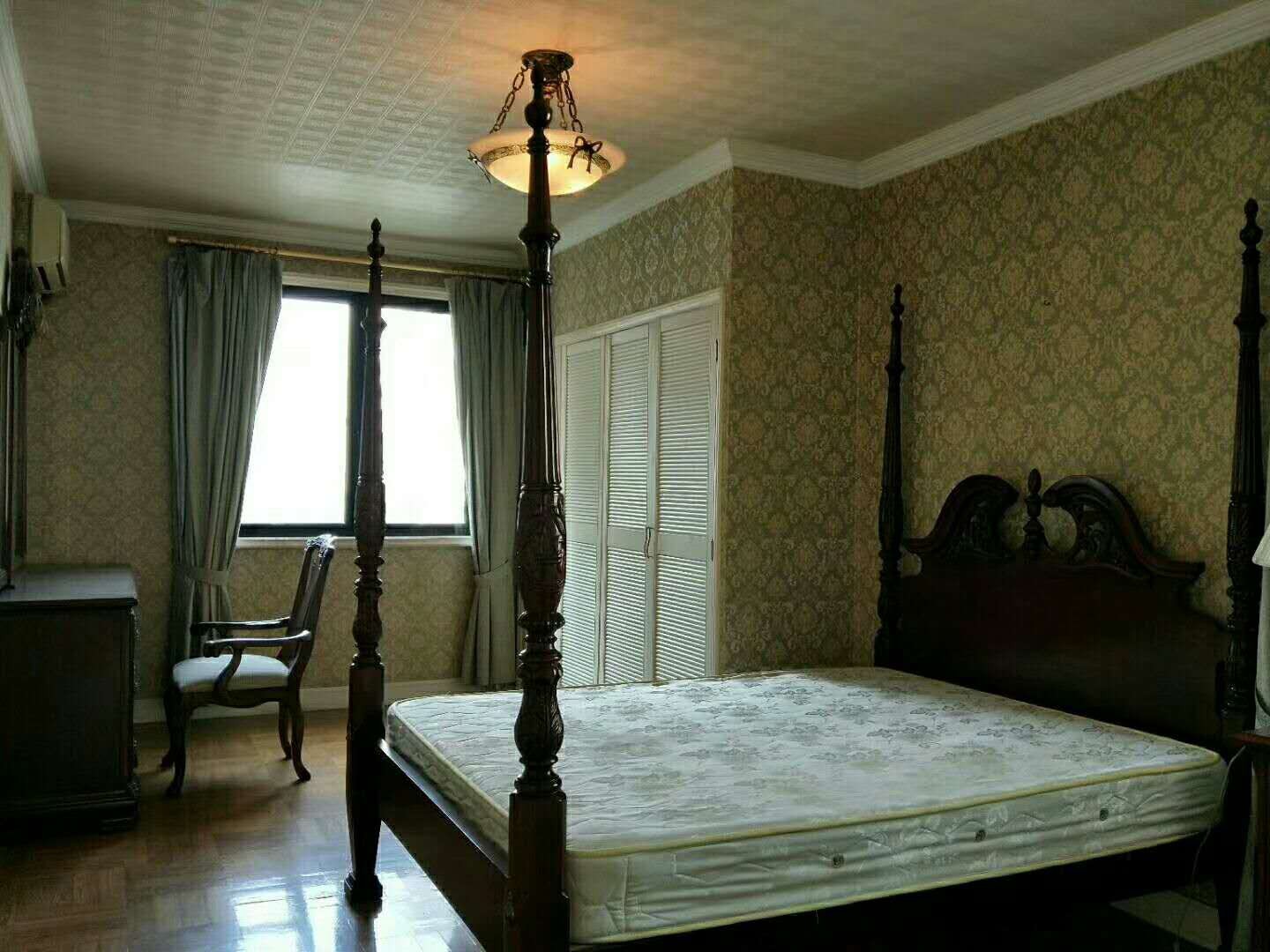 6576dc83-8a34-4c71-b849-f96fdfb5b43c