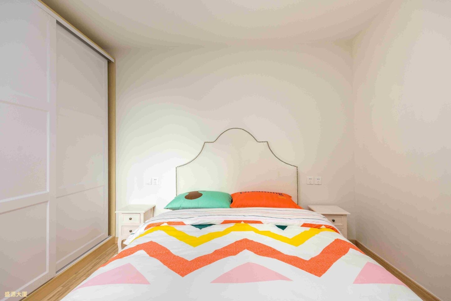 69ddf795-8d97-4914-ba7c-95a8e5d70974