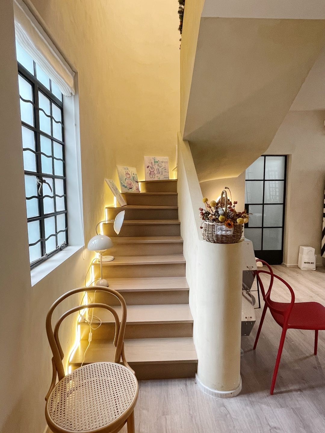 6e9b9e22-0123-4ef9-8f46-972d68109476