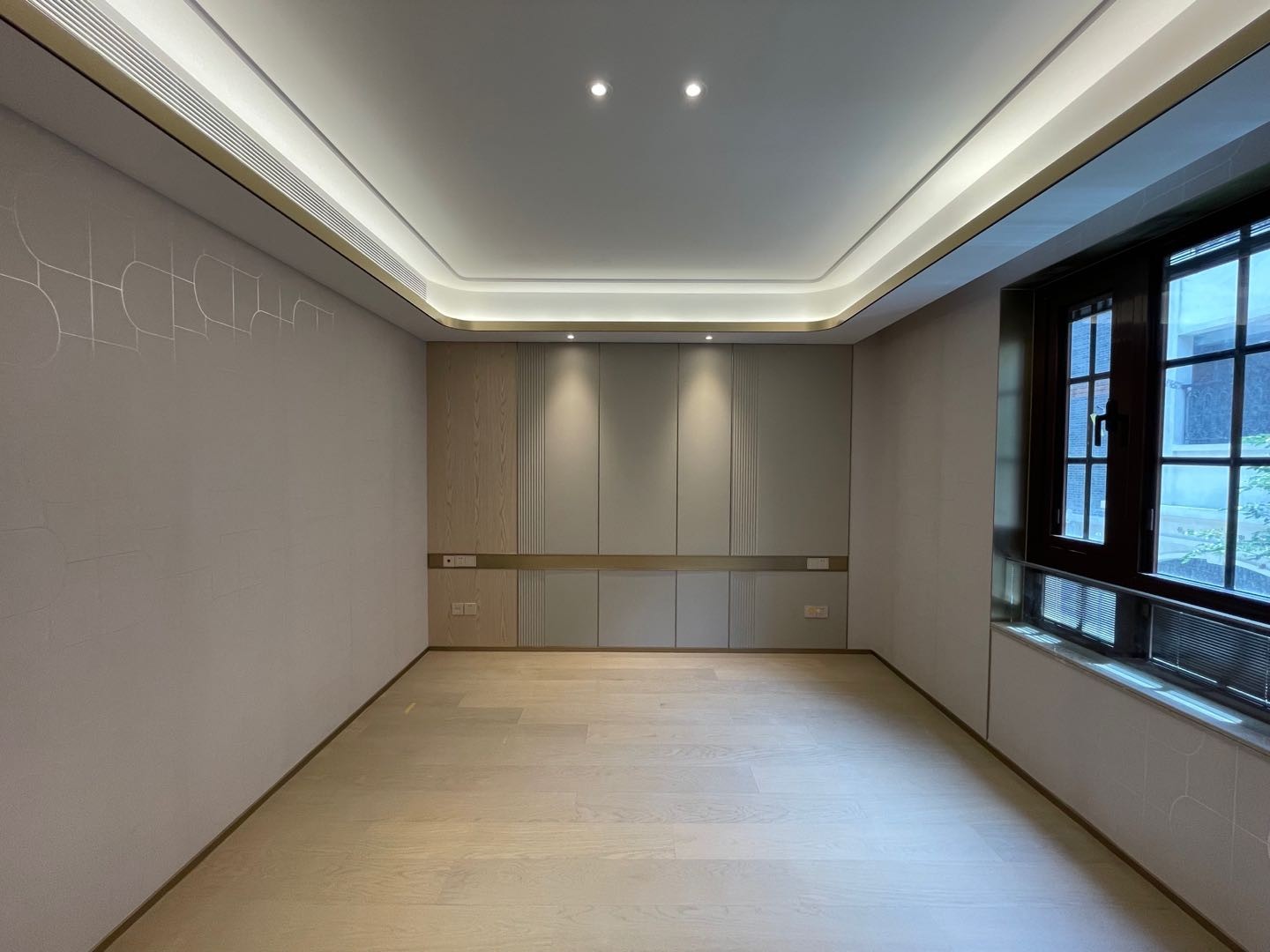 7c257001-8ba8-4e71-94ae-f506a7d57e50