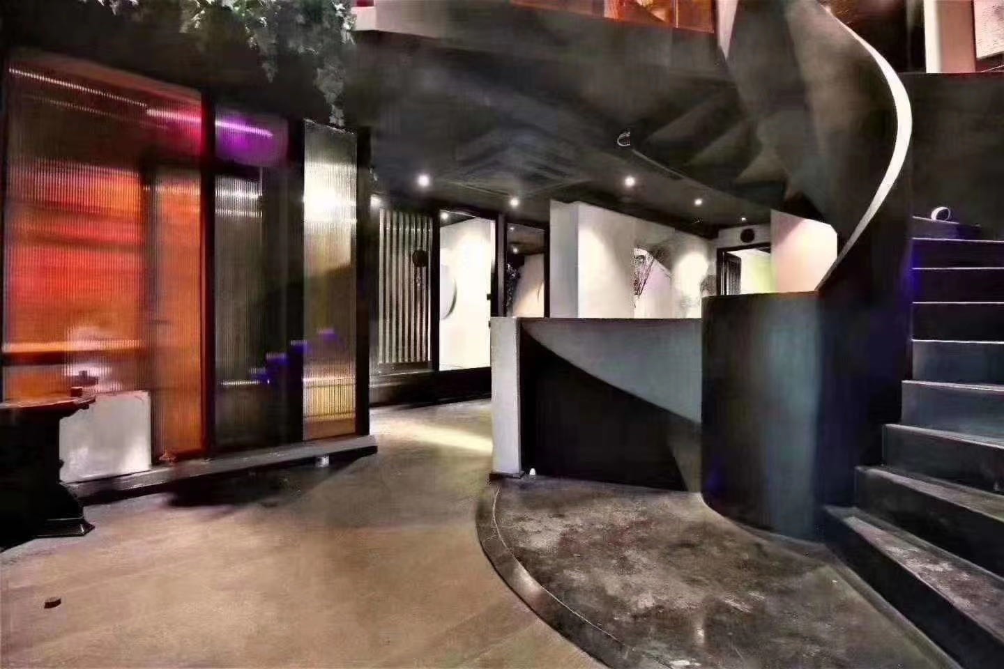 7cb8c9ee-1087-445d-946a-9cd135851ed6