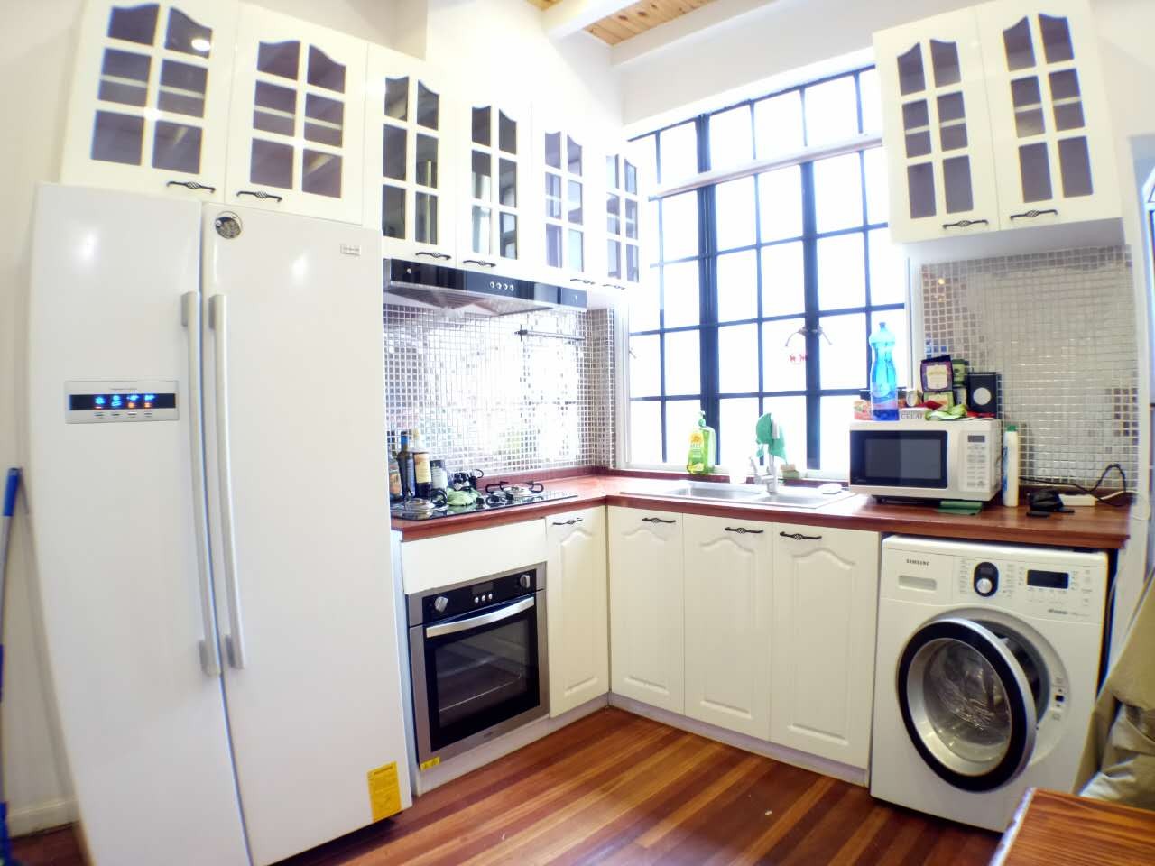 7f5b21662a164e279b1ae422314ff211