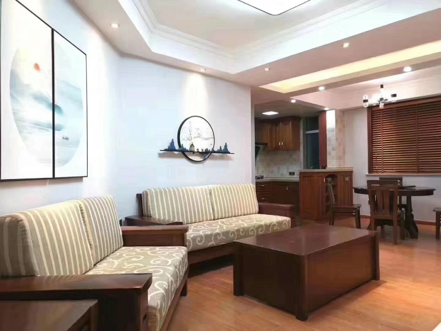 8e4c1fd7-87d0-45d3-845d-2e2b02bb2473