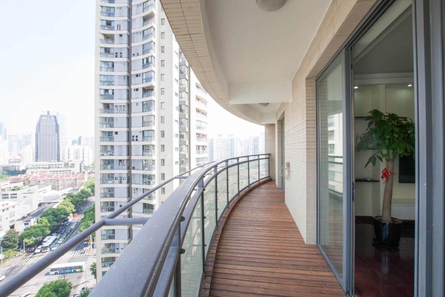 8febe56825a846918a68854547e1d46f