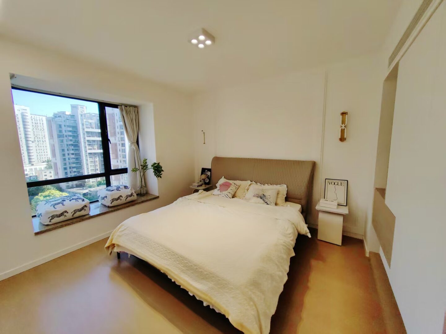 92cdf5af0a3663f50ea42bf91280f335