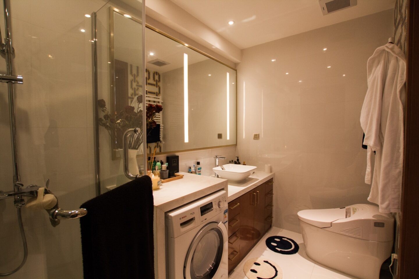 94b3c1ee-e8e8-410f-8a2c-7b2652444fed