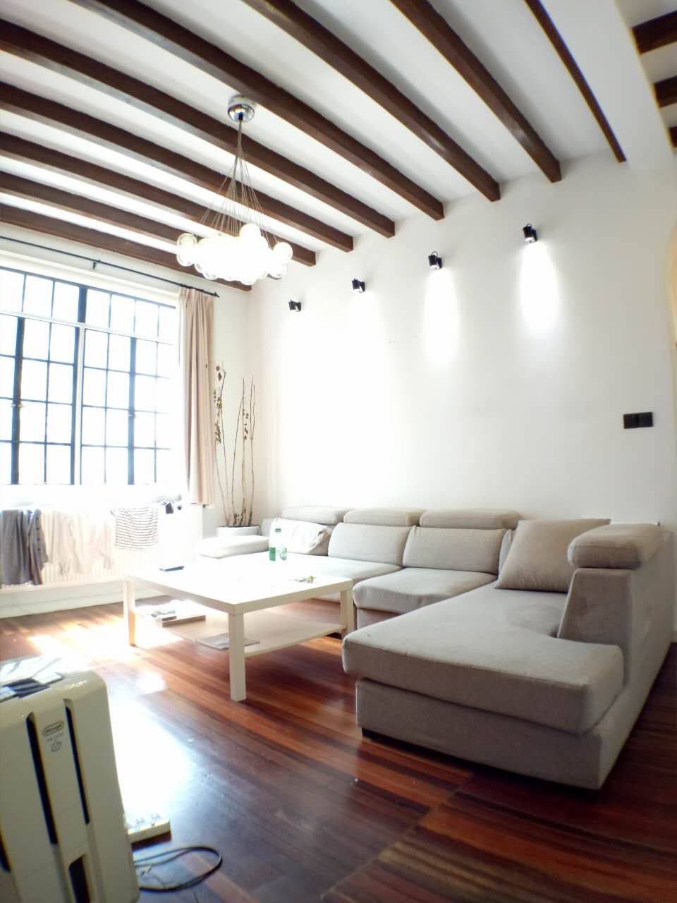 95afe5ce832b41e081f69d21da8cd536