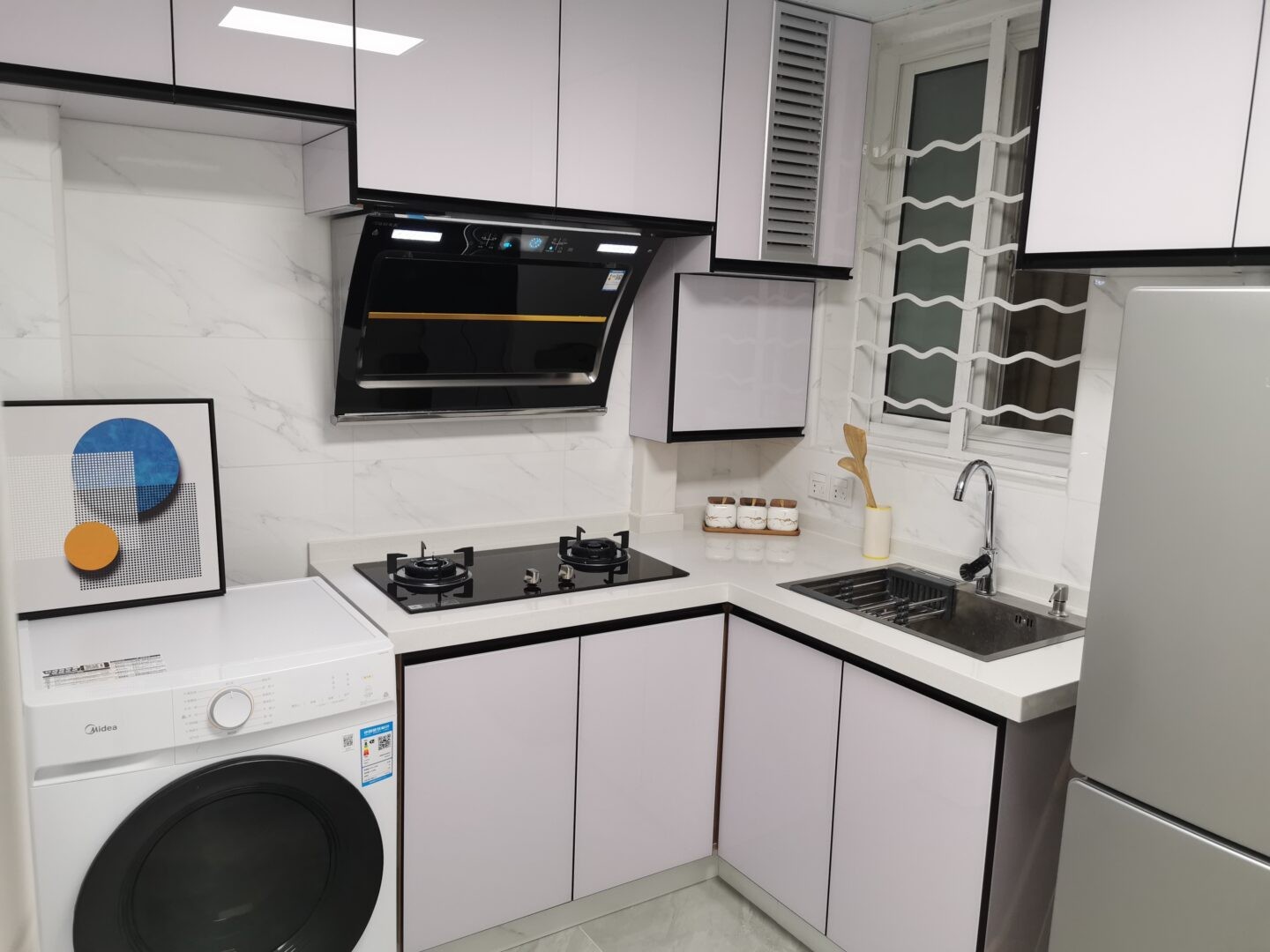 98817c07-18ec-41c2-8e5a-6aae407ec873