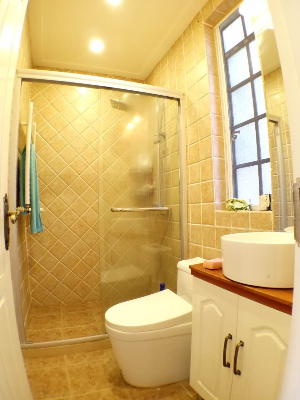 9a276a4ee25c4929a1204c973dccc36d