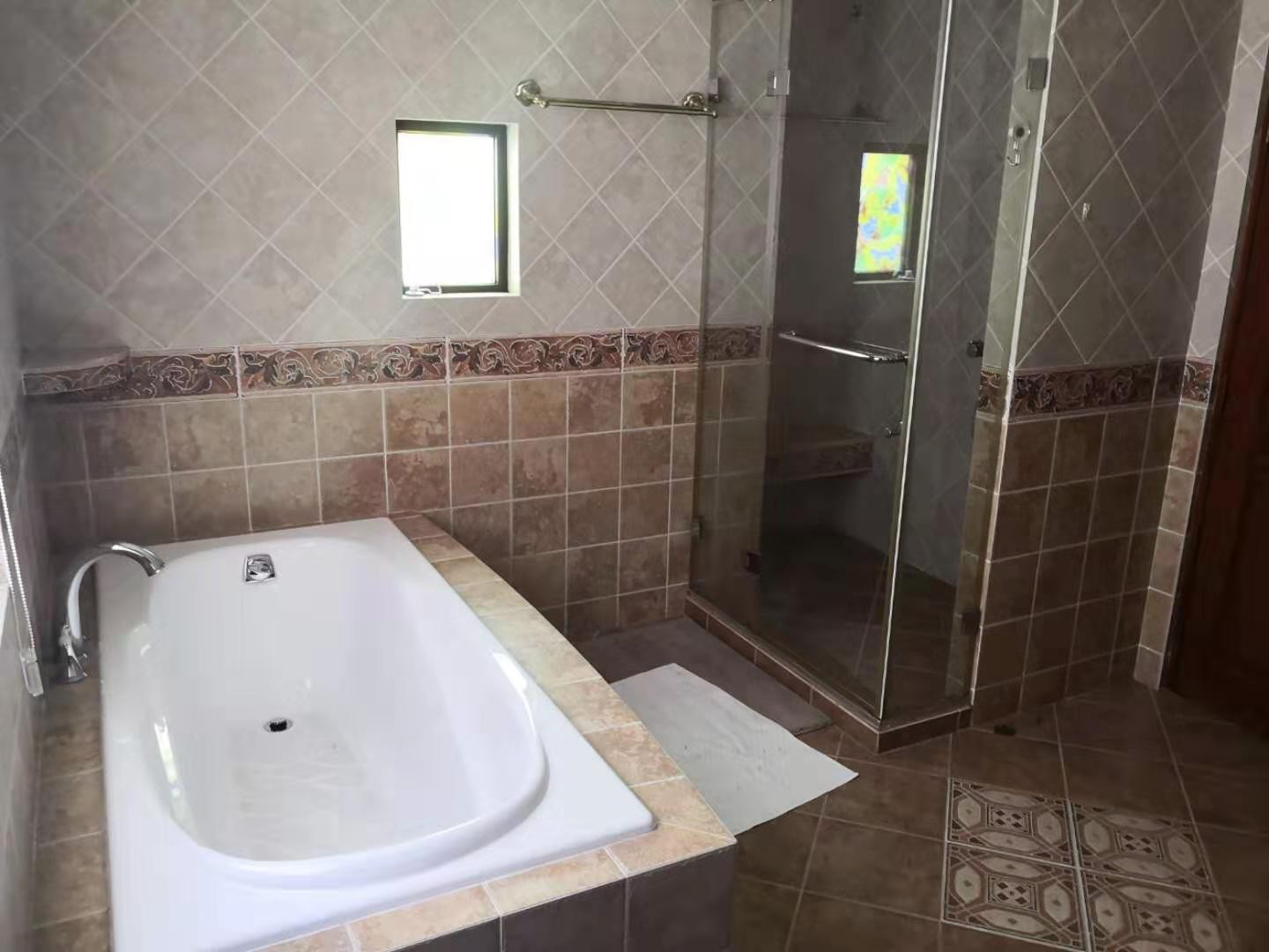 a4170201-454d-4aa7-a61c-f84569e099e1