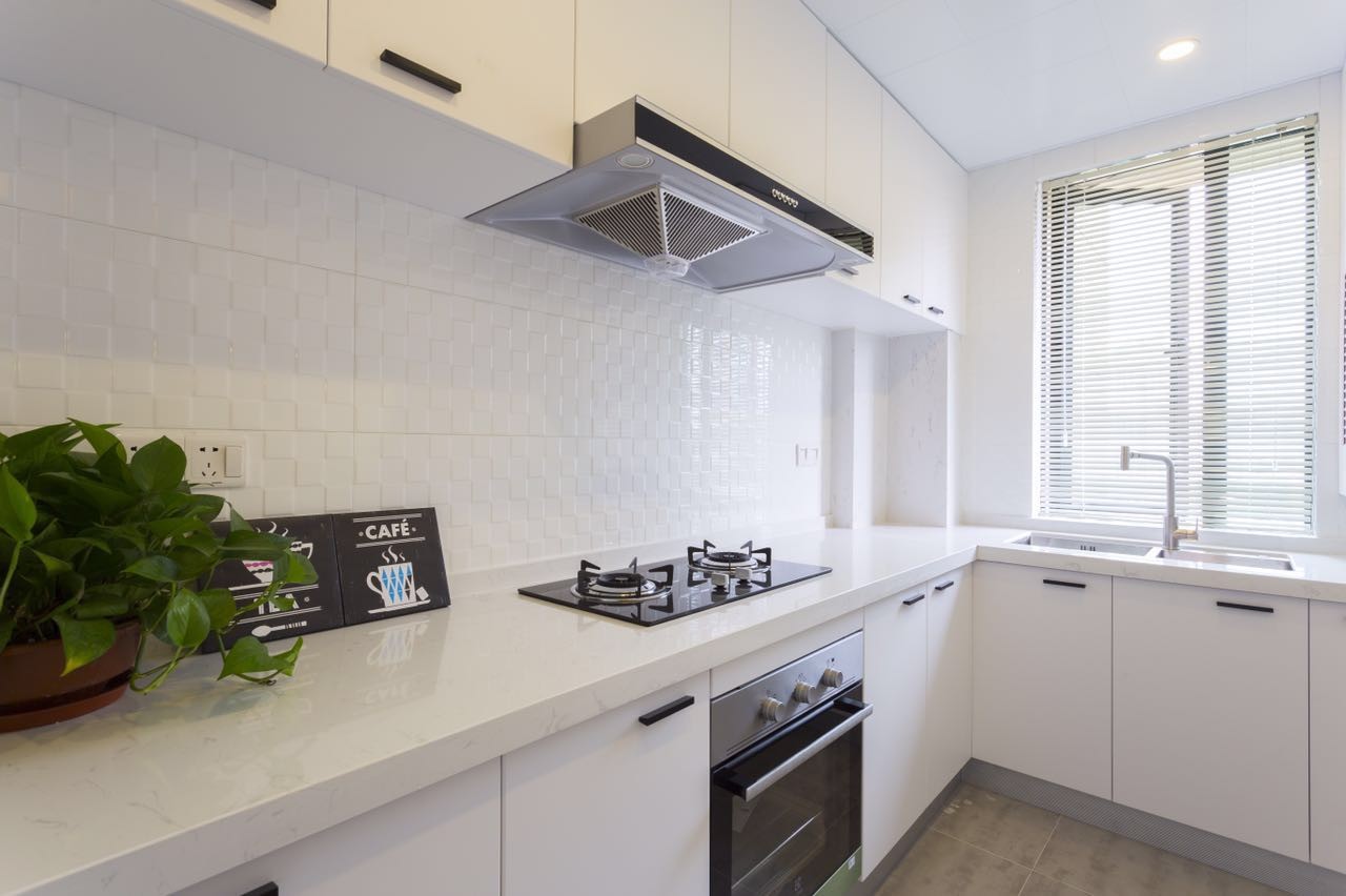 a79baf17fb8747f6b0d4dd11e58585e7