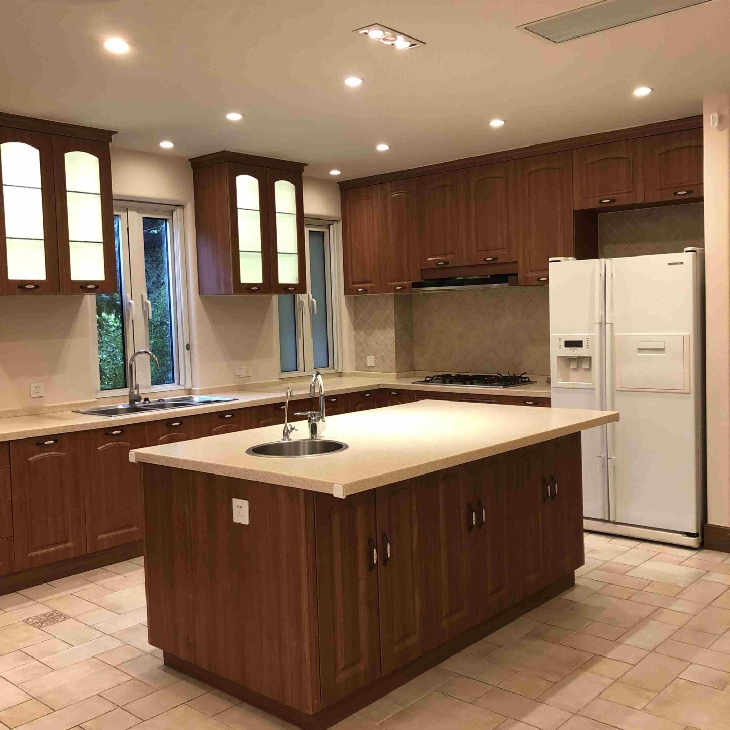 a93c75ed-5bce-474c-92ce-d30ca7760dbd