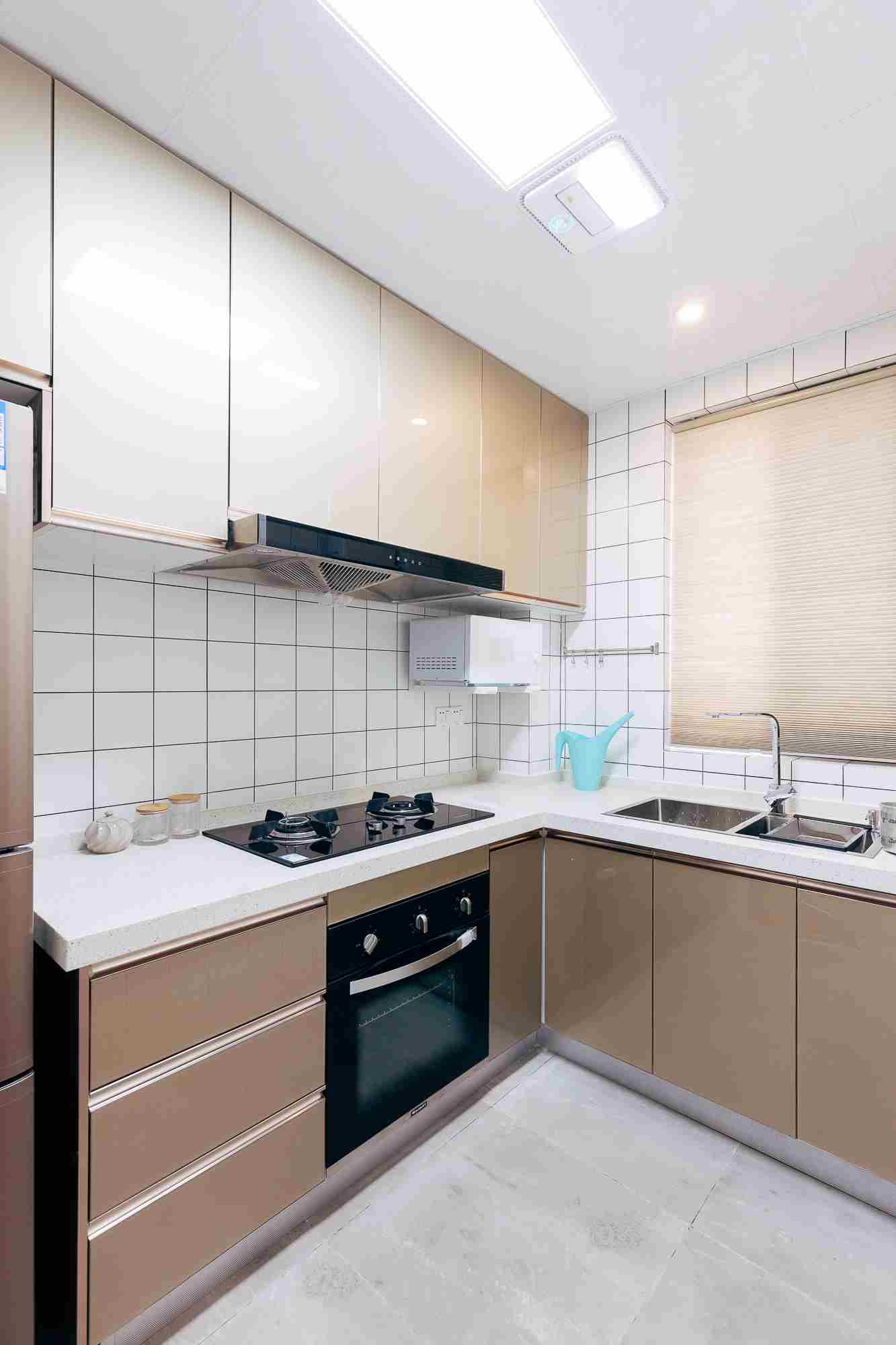 ab98f2e2-cbe2-480d-beb1-2b0d74f2a93b