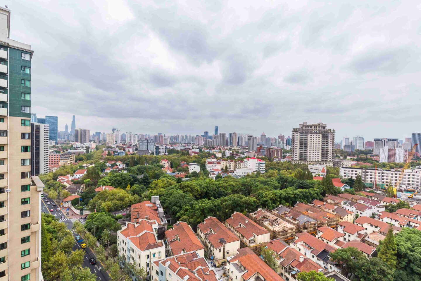 ambassy-court-19582-DN6u3R