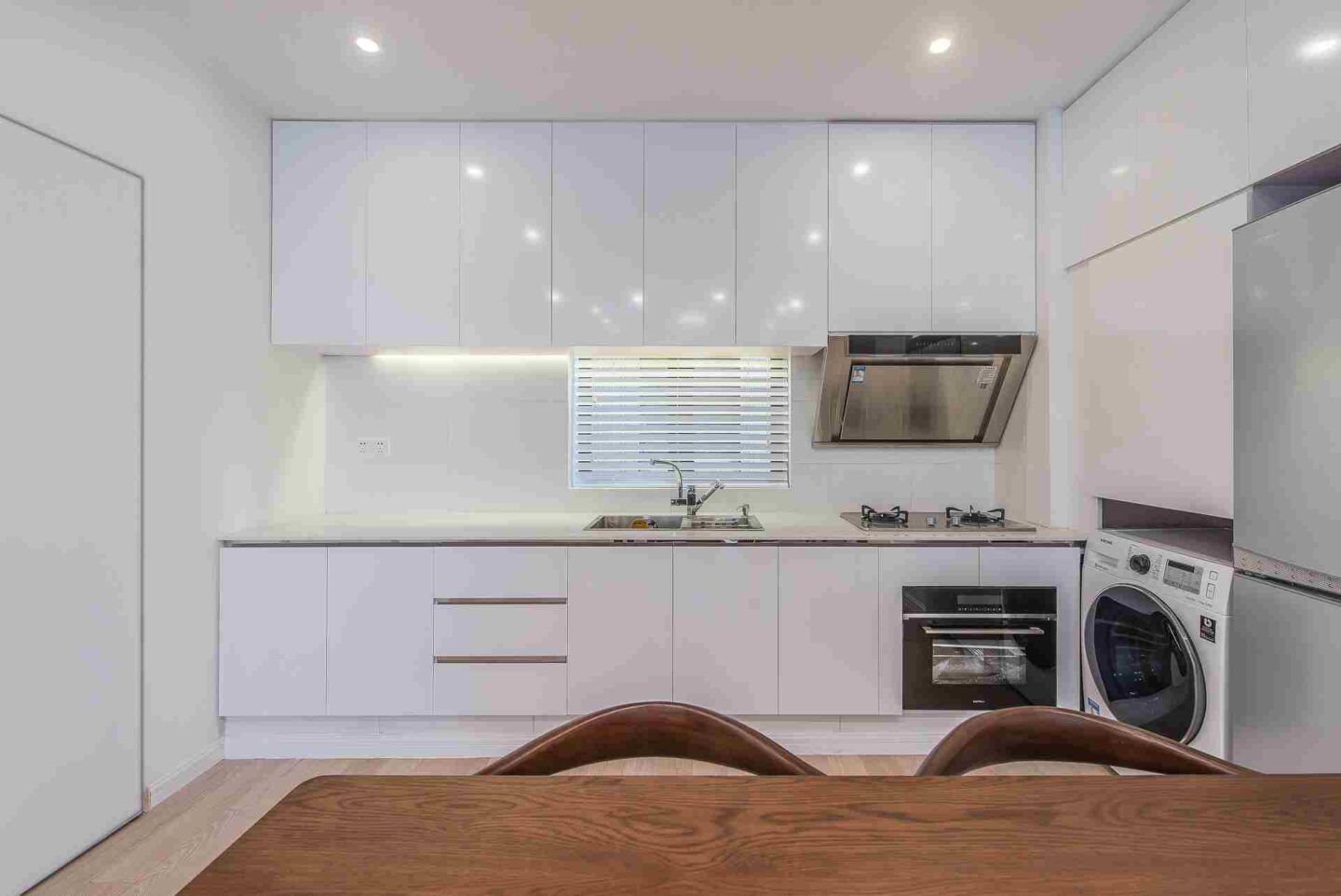 ambassy-court-19583-lK0XON