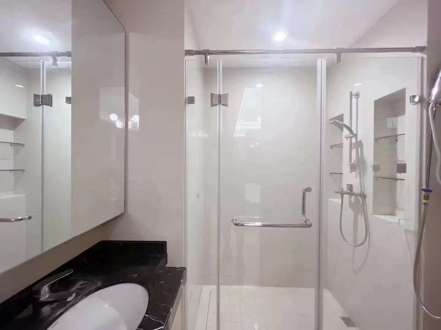 b15fe002ae0f6423abec2d7d5d0f2265