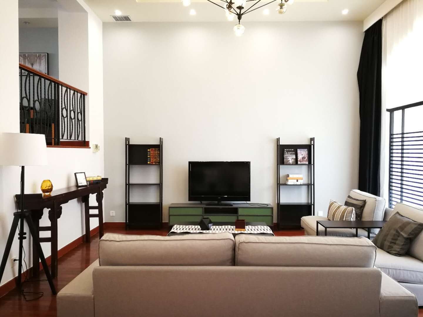 c49cb720-e14e-4453-a5ac-fcf848f2aec3