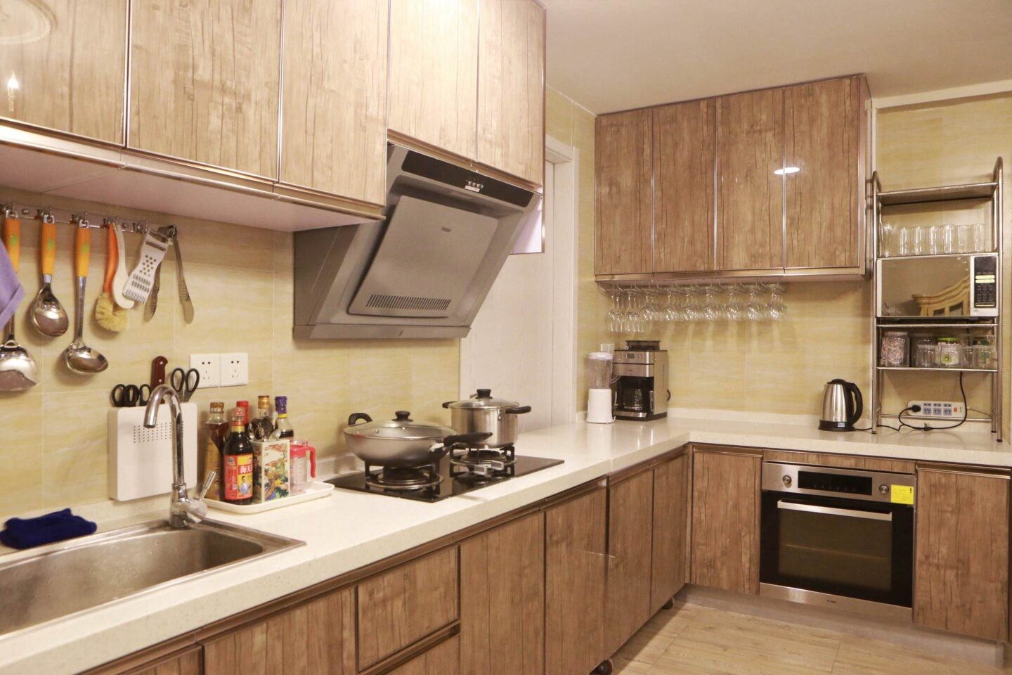 c8a8b89cba3346fbb8691ece7db974db