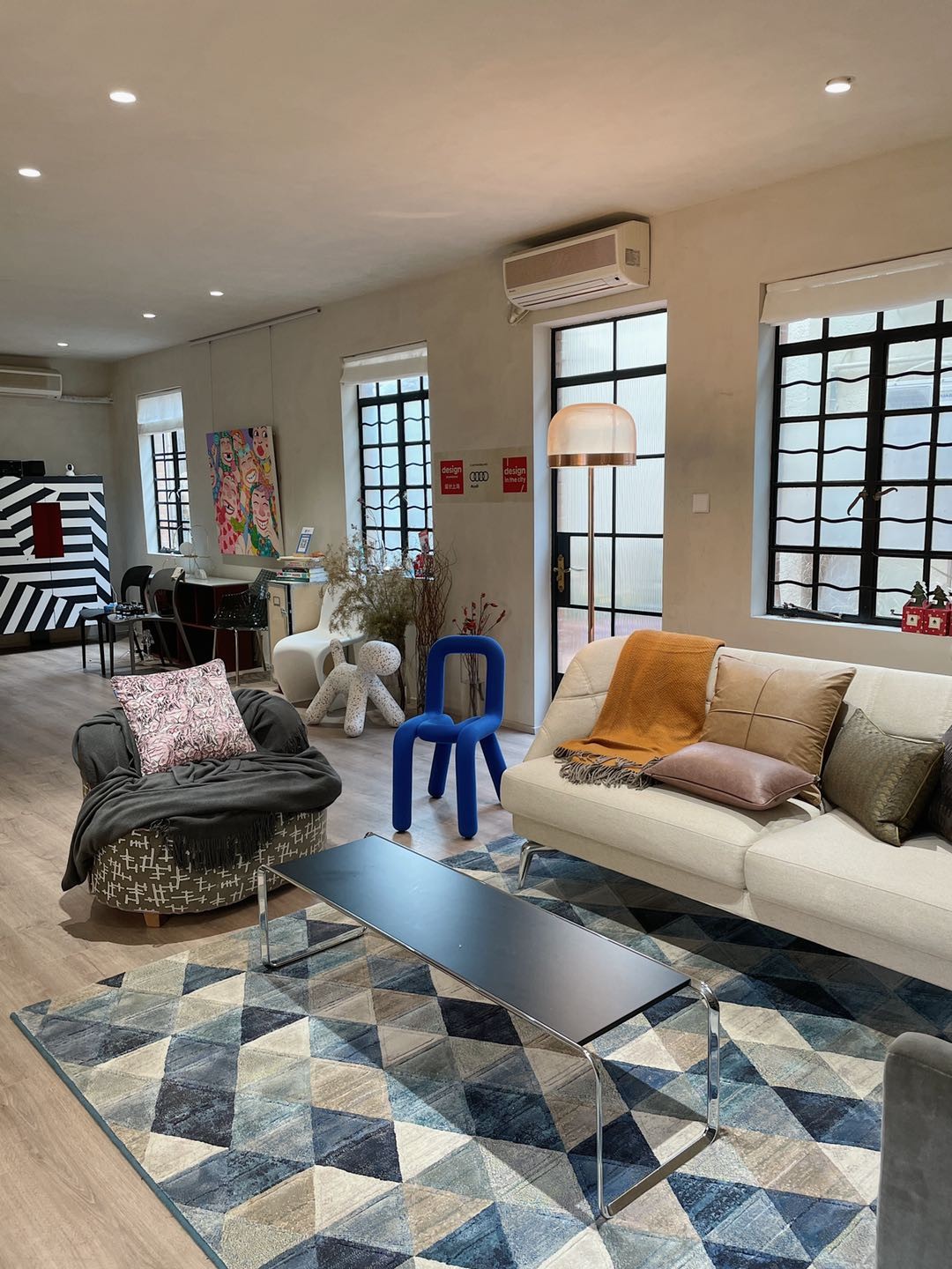 c9cdca29-ae5c-4ba1-a5b1-e6429fac60e8