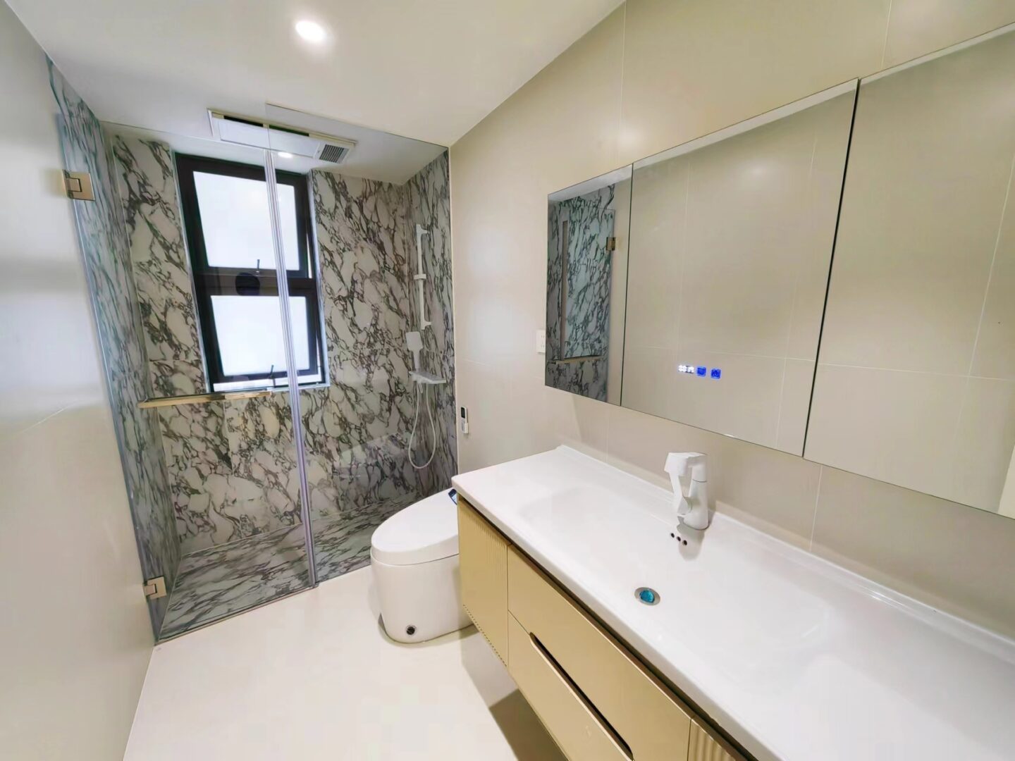 cca92e9bd256eb845e0a9295ebbaf20d