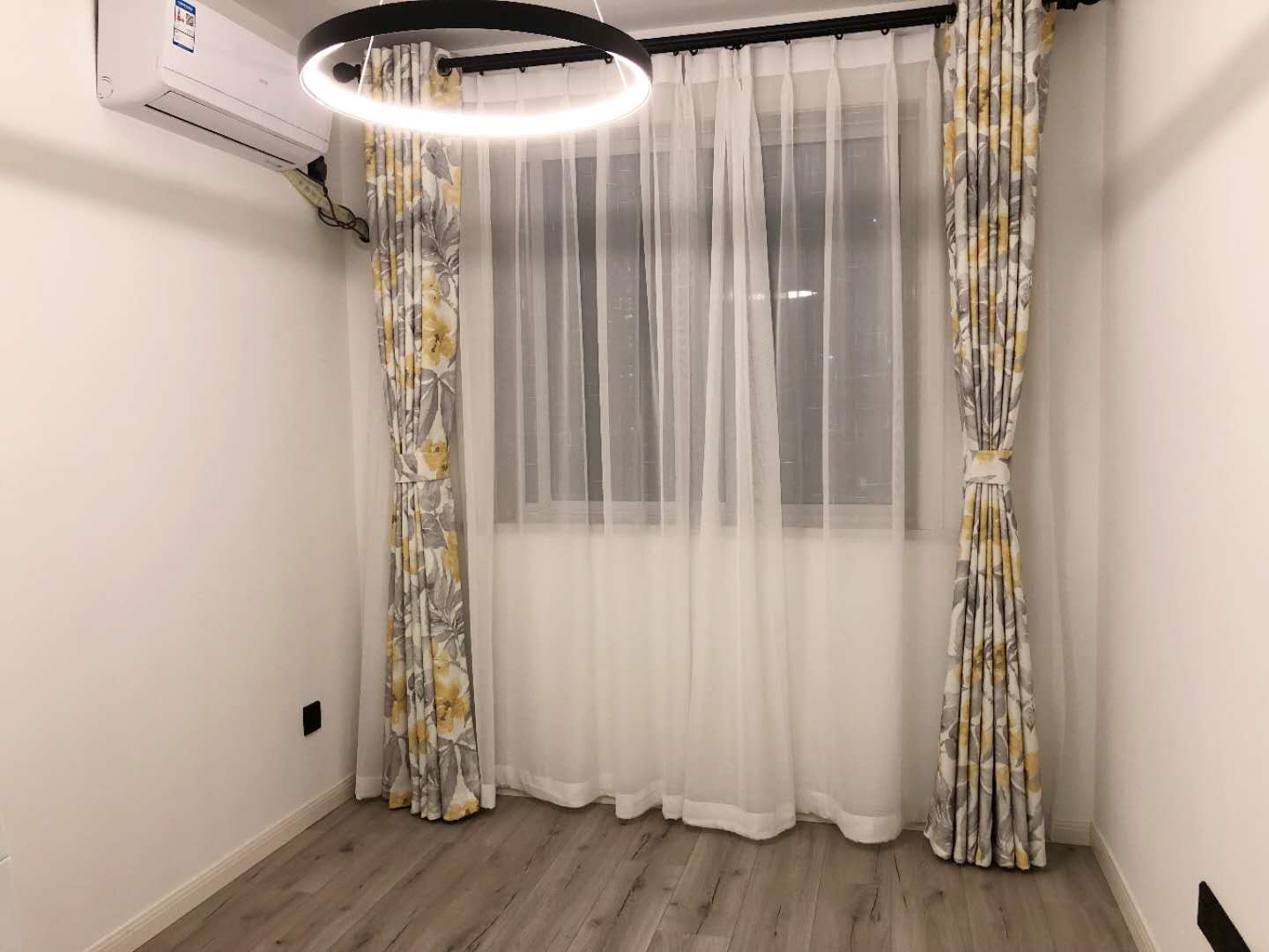 ce45fedf-bd13-47e4-92f9-80e000dbd282