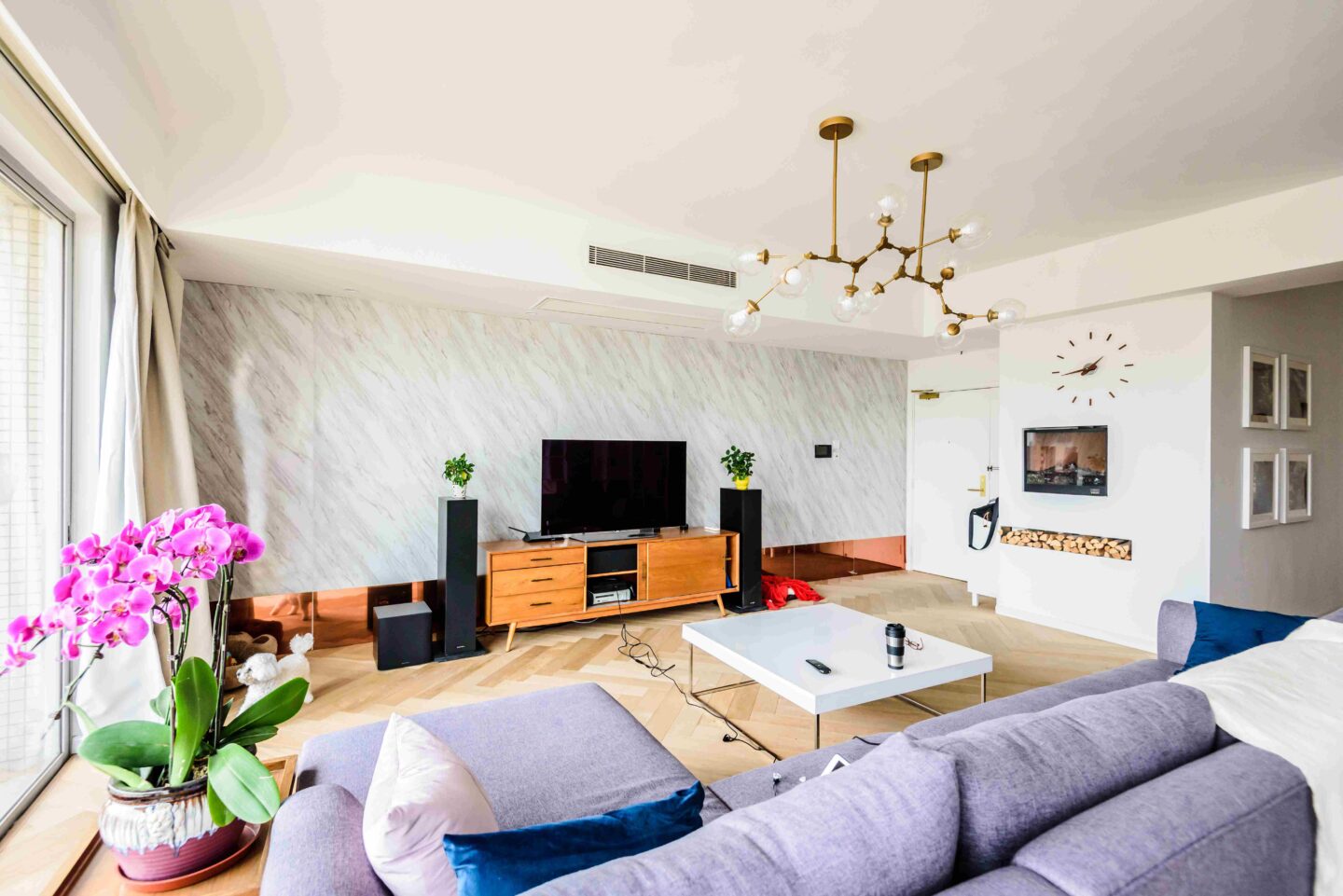 chevalier-place-19689-mARQCm