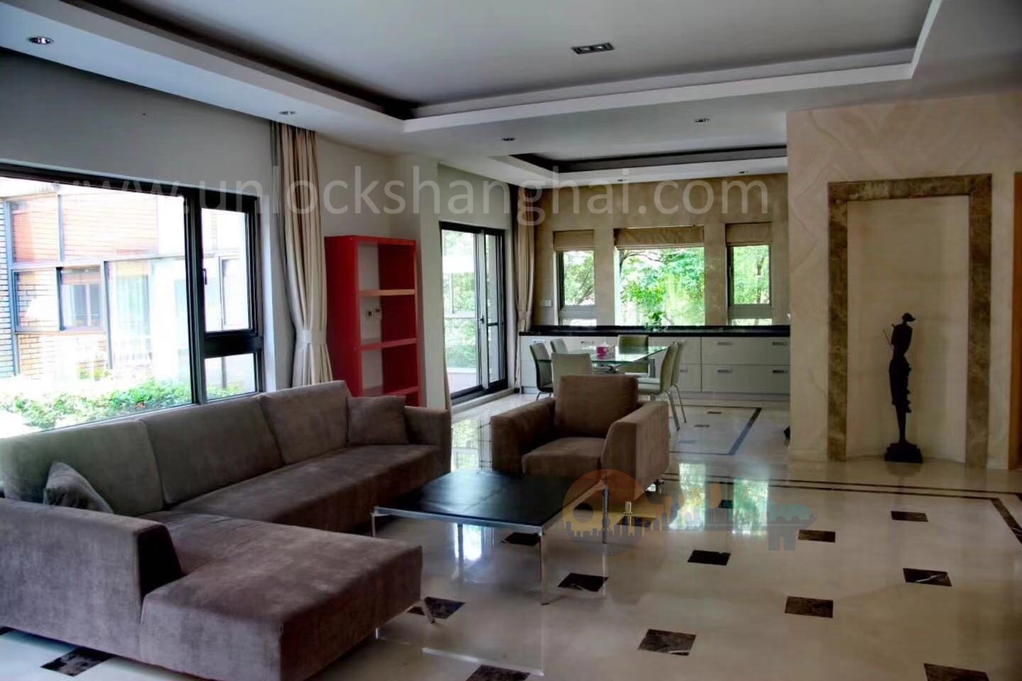 contemporary-spirits-10862-PjEtkE