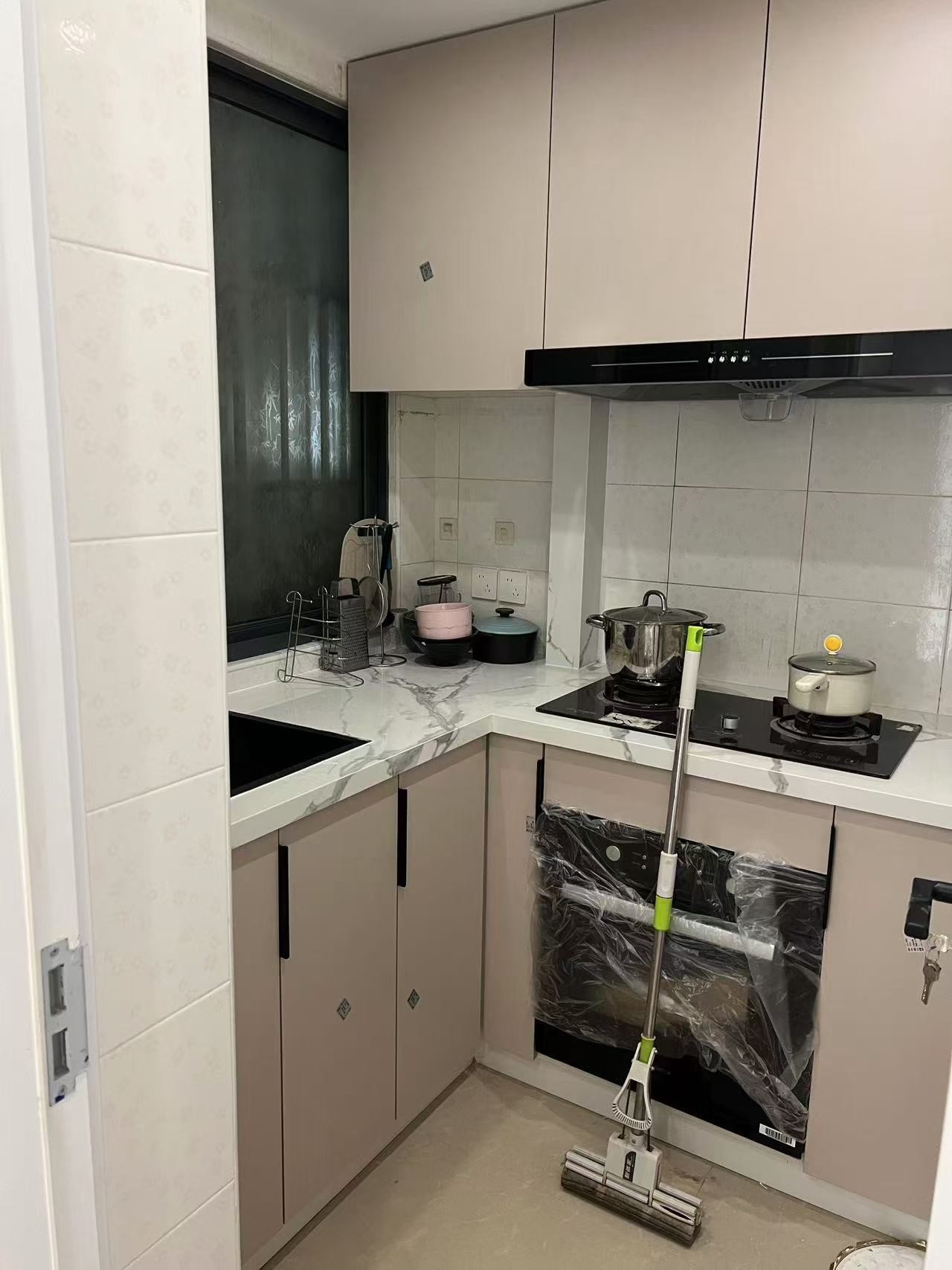 d7c82b487f64b6aa22f84ce47ab275ff