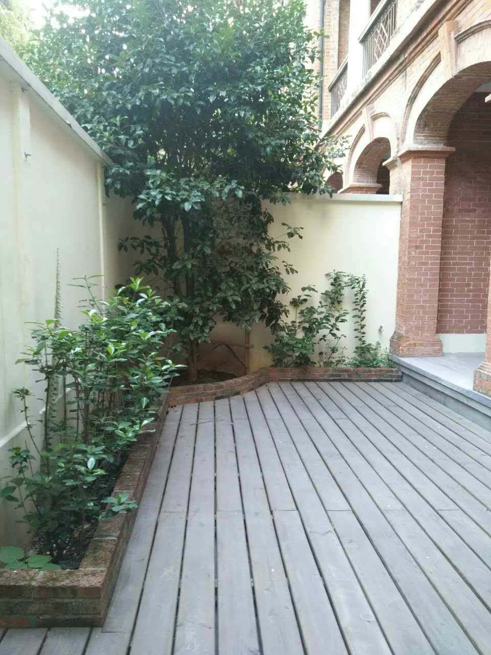 e308583d-86e0-46d6-ba07-b872699c6925