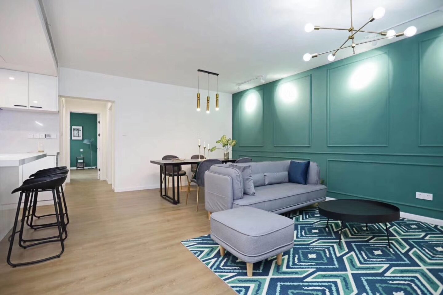 e7f11e05-713a-46bf-b768-779cd174908c