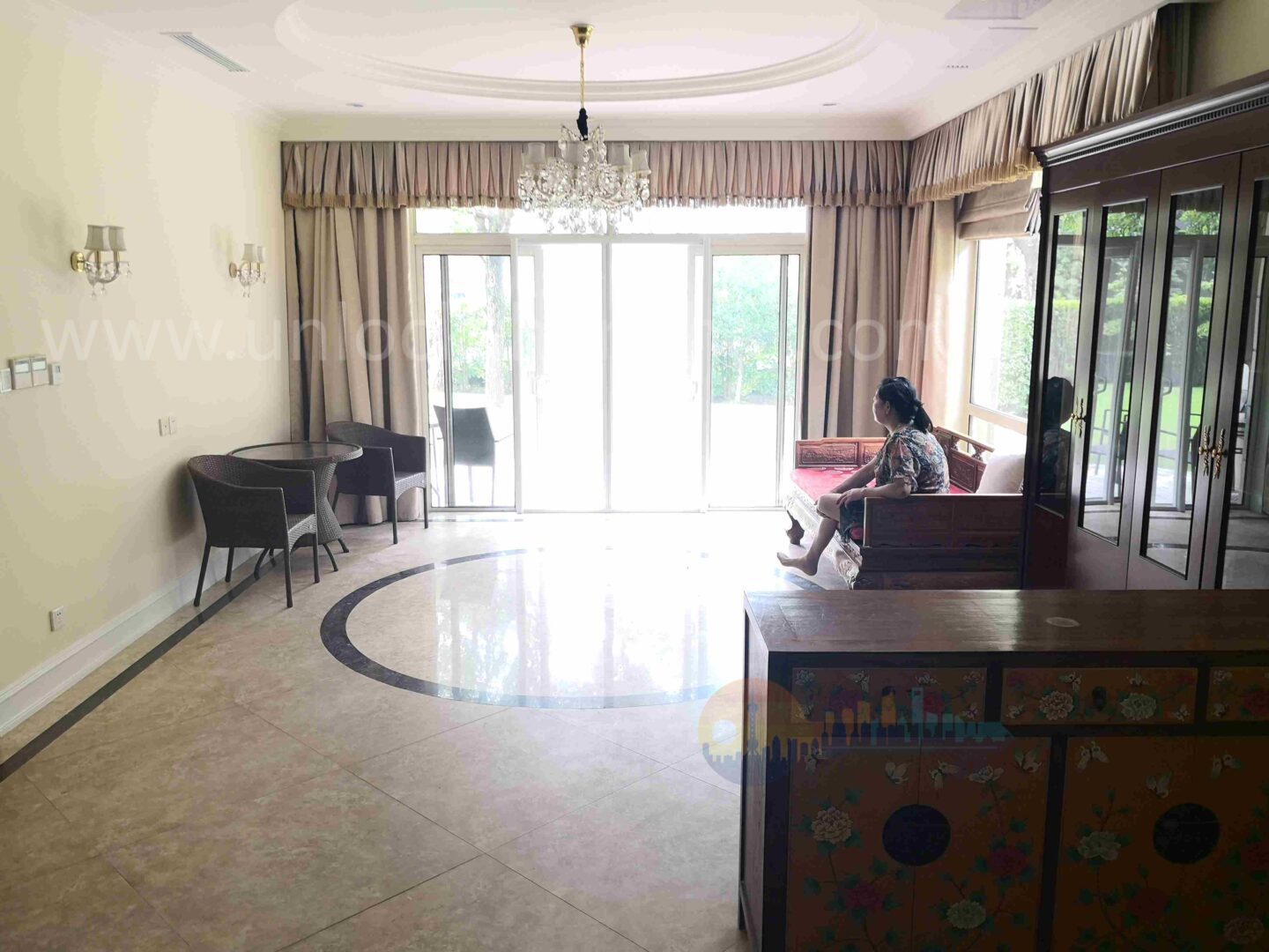 elite-villa-11024-T6Watu